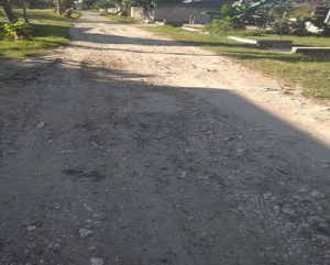 Jalan rusak Desa Sambiyan, Kecamatan Kaliori.