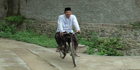 Sudah Tidak Lagi Mengajar Di Madrasah, Bupati Ungkap Alasannya