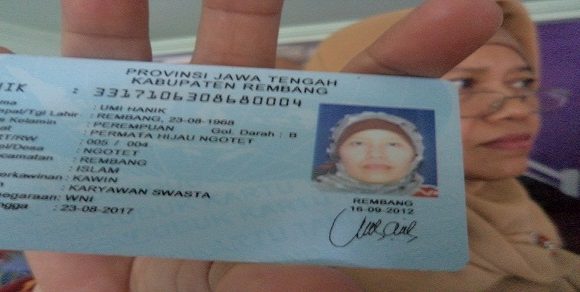 Warga Sampaikan Desakan, Terkait Bawa KTP Untuk Nyoblos