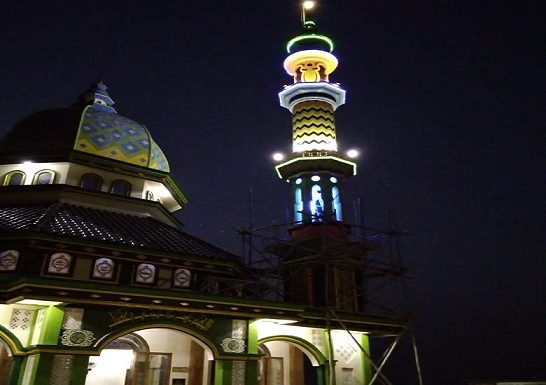 Erat Dengan Angka 9, Masjid Ini Mengandung Banyak Arti