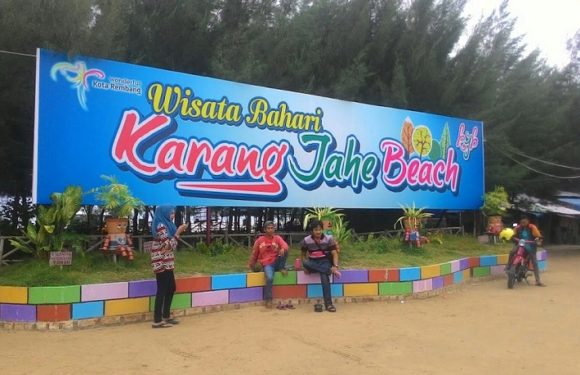 Sederet Kegiatan Menarik, Ramaikan 1 Tahun Pantai Karangjahe