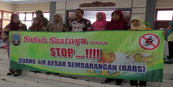 Ada Siksa Kubur Dibalik BAB Sembarangan