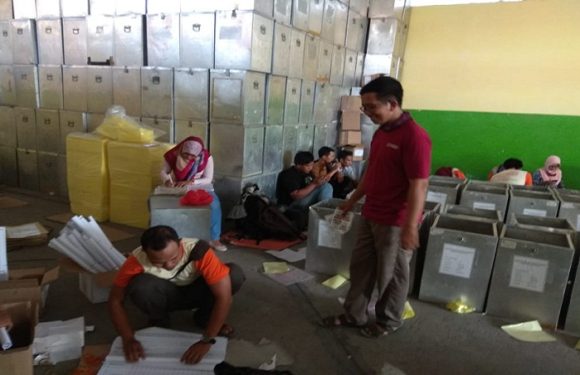 Ratusan Surat Suara Rusak Teratasi, KPU Ungkap Solusinya