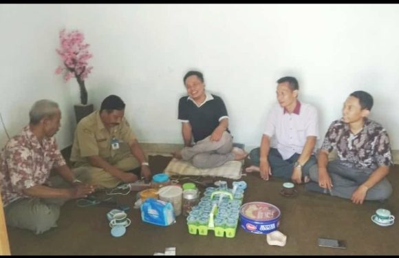 Aksi Mogok Guru Honorer, Begini Akhir Ceritanya