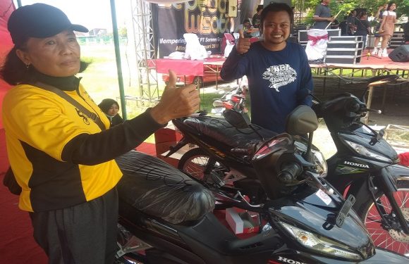 Sepeda Wisata : Ini Orangnya Yang Dapat Hadiah Utama 2 Unit Sepeda Motor