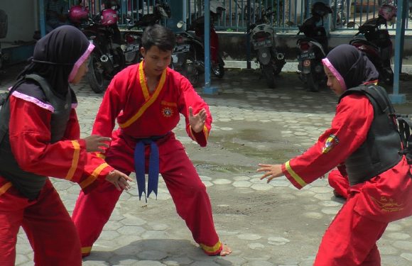 Bisa Kuliah Berkat Pencak Silat, Begini Kisahnya
