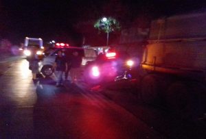 Kecelakaan yang menimpa mobil Xenia di jalur Pantura Desa Dresi Kulon, Kecamatan Kaliori, Minggu dini hari.