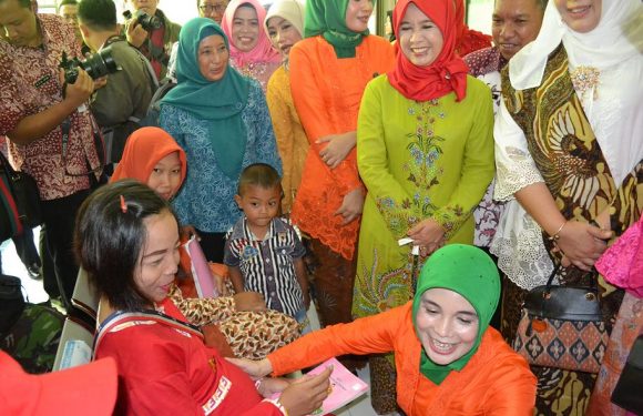 Soal Kanker Rahim, Begini Hasil Dialog Isteri Gubernur Dengan Ibu-Ibu Di Rembang