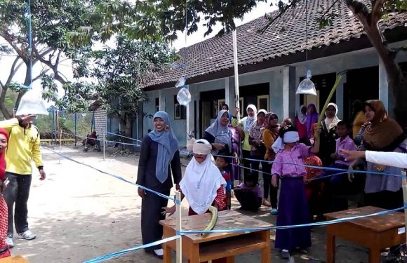 Banyak Anak Berkebutuhan Khusus Kesulitan Bersekolah, Warga Tuntut Keadilan