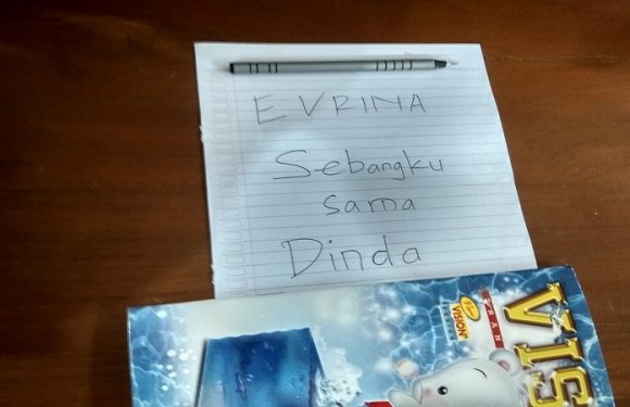 Momen Lucu Saat Tahun Ajaran Baru : “Cari Yang Bikin Nyaman….”
