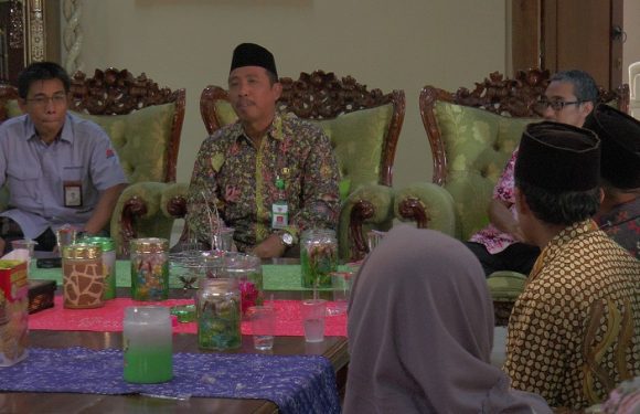 Dua Alasan Kuat, Kenapa Bupati Menolak Pegawai Negeri Nyalon Kepala Desa