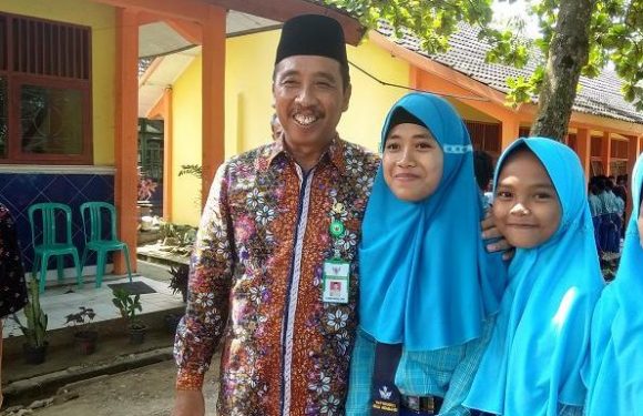 Tiap Ketemu Pelajar, Alasan Ini Membuat Bupati Sering Tanyakan Pancasila & Indonesia Raya