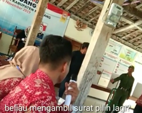 Video Pilkades Sendang : Panitia Berikan Penjelasan, Yang Dibagi Bukan Uang Tapi…
