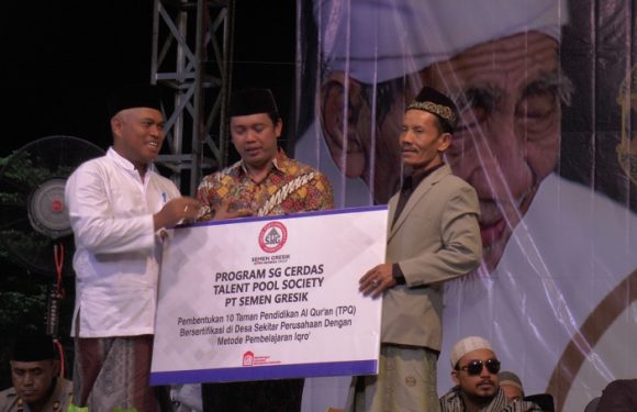 Diungkap, Arti Penting Sosok Alm. Kiai Maimoen Zubair Bagi Semen Gresik