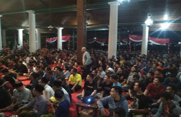 Di Tengah Nobar Sea Games, Bupati Tegaskan Sikapnya Untuk PSIR