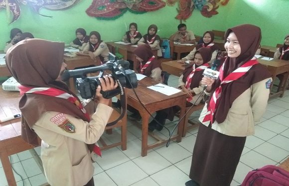 Bupati Mengajar : Penerima Kuliah Gratis, Akan “Diikat” Di Rembang