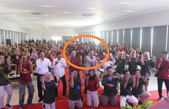 Hafidz – Bayu Terlibat Goyang Ubur-Ubur, Turunkan Tensi Politik