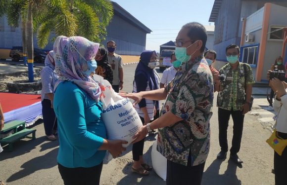 Selama 3 Bulan Penerima PKH Dibantu Beras, PJS Bupati Sampaikan Pesan Tegas