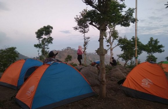 Menyuguhkan Aura Kesyahduan, Puncak Gunung Ini Semakin Populer