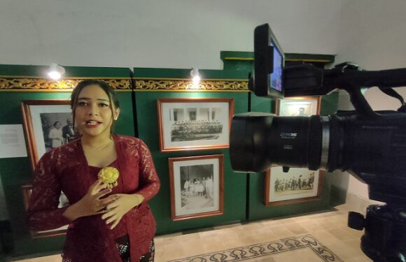 Sisi Lain Hari Kartini : “Bagi Saya, Cinta Hanya Untuk 1 Orang…”
