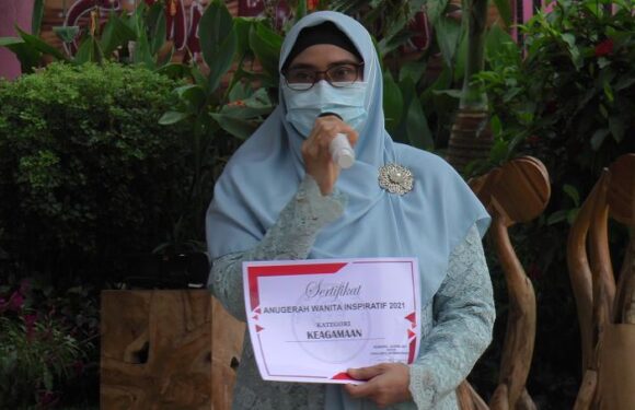 Sosok Wanita Ini Berhasil Membesarkan Pesantren, Meski Awalnya Pesimis