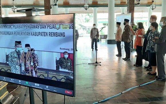 Pesan Menohok Bupati, Sebut Jangan Tunjukkan Muka Dan Pengkhianatan