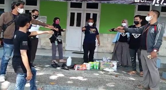 Mereka Terus Bergerak Tak Kenal Lelah, Komunitas Ini Hindari Menunjuk Ketua