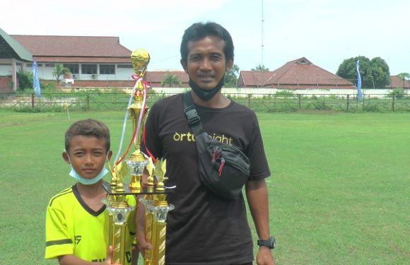 “Beri Nama Anak Ahmad Sukma Messi, Terinspirasi Dari Mega Bintang Lionel Messi…”