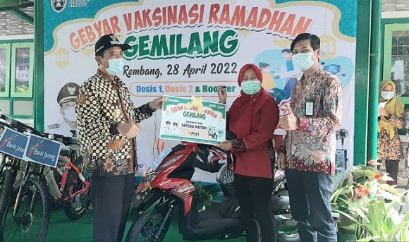 Disuntik, Dapat Hadiah Sepeda Motor