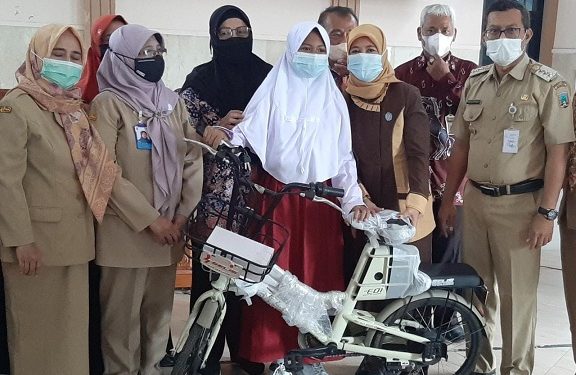 Bupati Sampai Terkesan, Akhirnya Ameera Dapat Kejutan