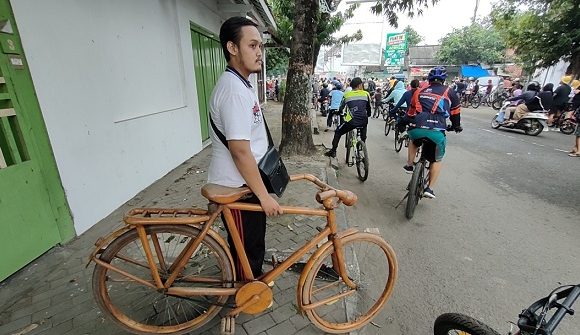 Dua Sepeda Unik Menyedot Perhatian, Salah Satunya Sempat Ditawar Harga Tinggi