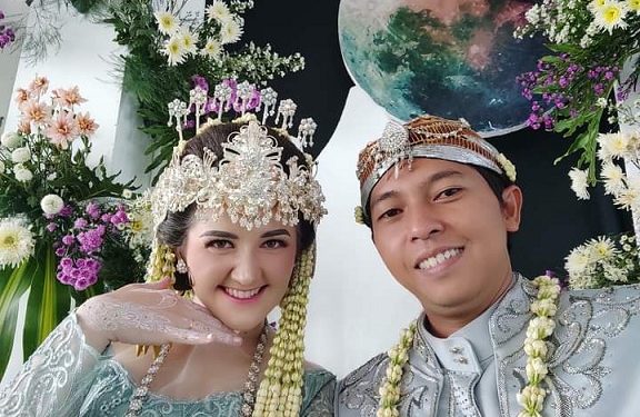 Dapat Isteri Wanita Bule, Begini Syarat Ngurus KK!! Kalau Ingin Pindah Jadi WNI Bagaimana ??