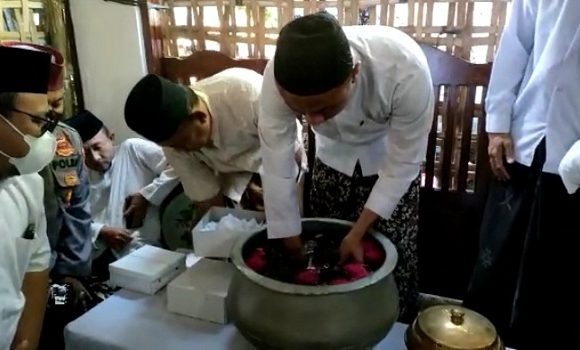 Peninggalan Sunan Bonang Bende Becak Dijamas, Wabup Kisahkan Saat Hadir Pertama Kali