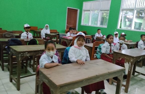 Serunya Tahun Ajaran Baru : Dari MPLS Hingga Mengincar Posisi Bangku