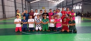 Tim futsal Siwo PWI Jateng, saat menggelar latihan perdana, di Golden Futsal Pringgading, Semarang, Minggu pagi.