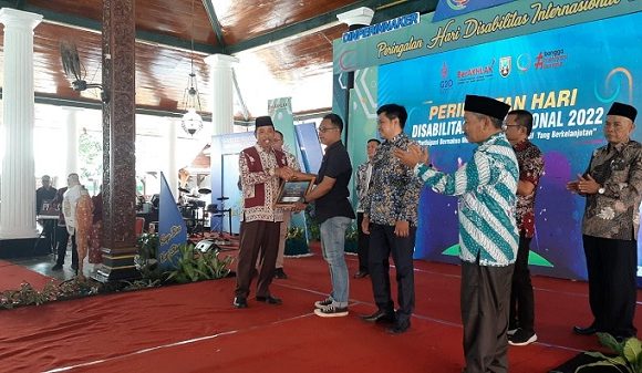Karena Masalah Ini, Bupati Rembang Perintahkan Operasi Perusahaan