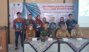 Pembukaan pelatihan berbasis kompetensi yang digelar UPT BLK Dinas Perindustrian Dan Tenaga Kerja Kabupaten Rembang.