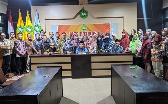 Dari Sekolah Tinggi Menjadi Universitas, Ini Sosok Berjasa Dibalik Kesuksesan UYR