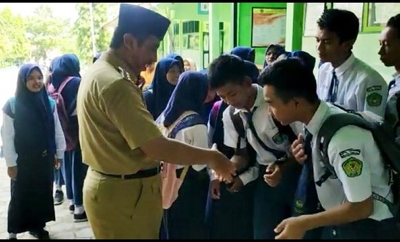 Setelah S 1, Bupati Ingin Kampus Di Rembang Lakukan Hal Ini