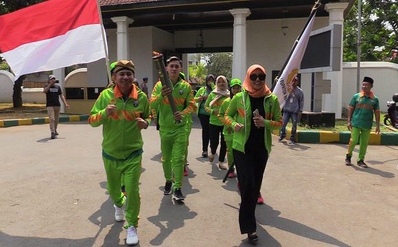 Api Abadi Porprov 2023 Tiba, Disambut Anak Sekolah Hingga Masyarakat Umum