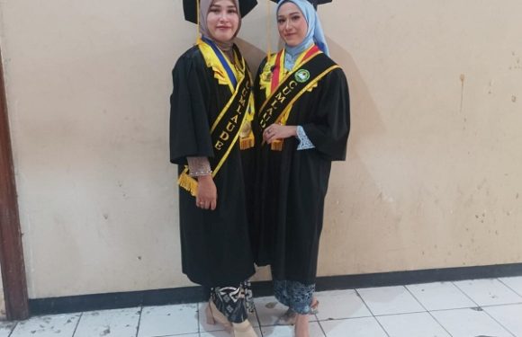 IPK Kedua Wanita Ini Bikin Melongo, Salah Satunya Kuliah Sambil Kerja Di Salon