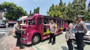Dua kereta wisata diamankan Satlantas Polres Rembang.