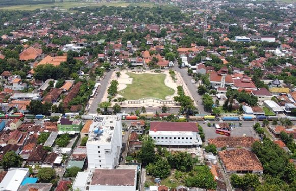 Angka Kemiskinan Di Kab. Rembang, Yukk..Kita Bandingkan Dengan 4 Kabupaten Tetangga