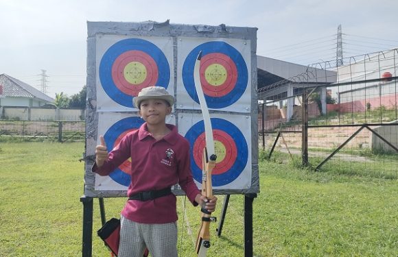 Nasihat Ibu Selalu Diingat, Kisah Anak 10 Tahun Sudah Jadi Juara Umum