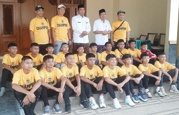 Bikin Bangga, Dari Rembang Terbang Ke Thailand!! Squad Bintang FC Siap Tampil