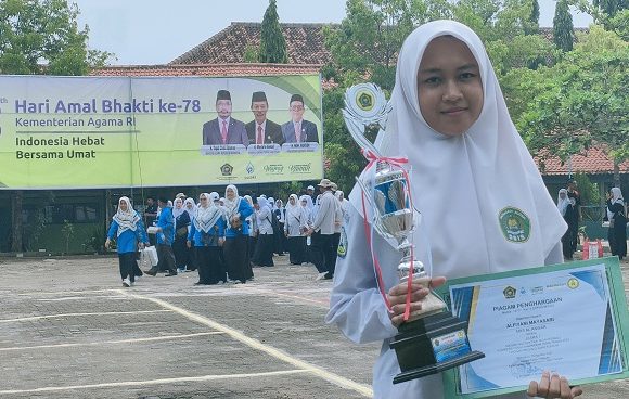 Mapel Apa Yang Paling Tidak Disuka ?? Begini Komentar Juara Satu Lomba Matematika Se-Jawa Tengah