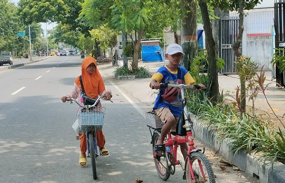 Zaman Sekarang, Jarang Banget Nemuin Anak Seperti Ini