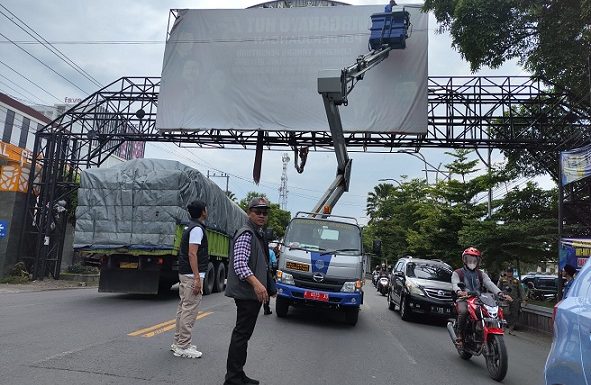 Keselamatan Nyawa Yang Utama, Tiga Crane Dikerahkan Pada Masa Tenang