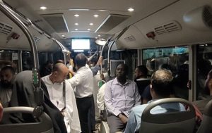 Kondisi di dalam Bus Makkah. 