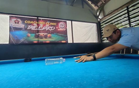 Tips Botol Kosong, Menuju Pemain Profesional